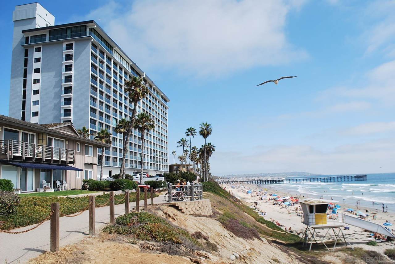 4767 Ocean Blvd - Photo 1