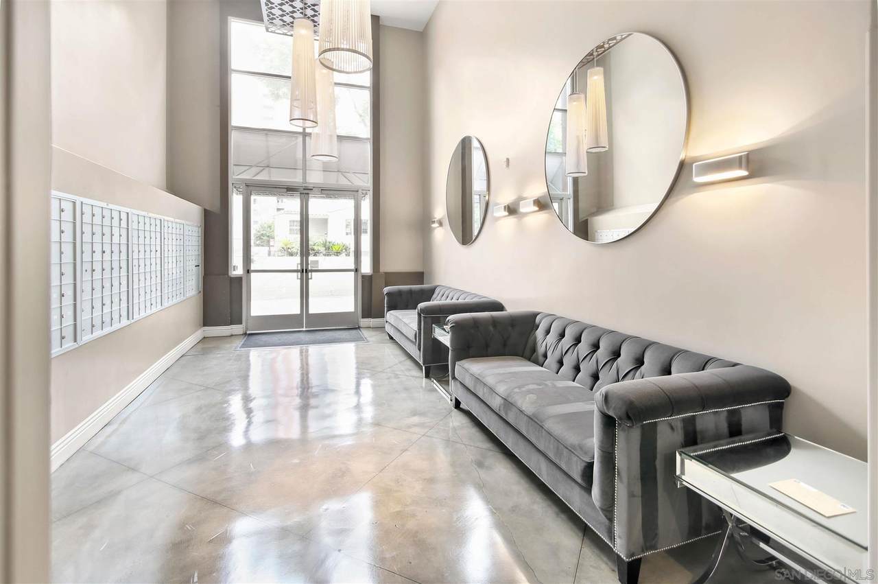 1501 Front Street - Photo 1