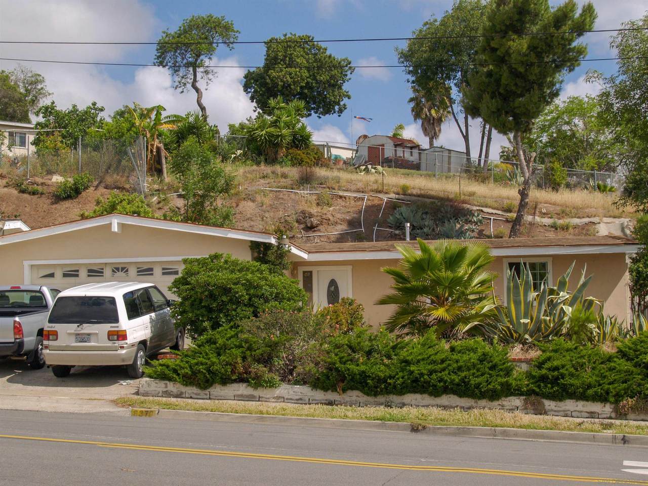 8370 El Paso St - Photo 1