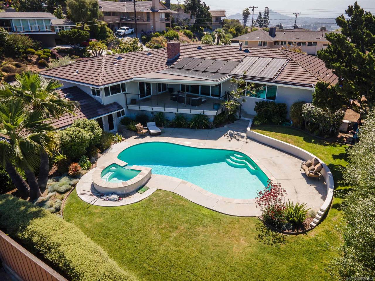 6575 Dwane Ave. - Photo 1