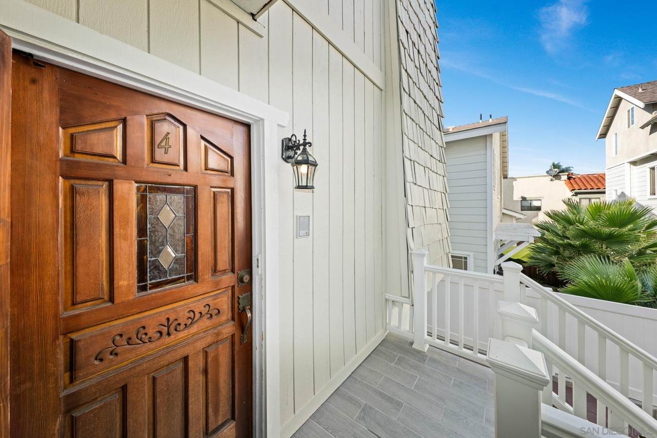 333 D Ave - Photo 1