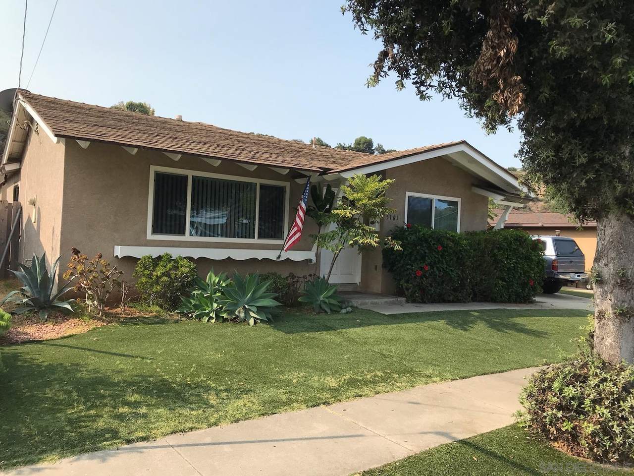 5161 Gardena Ave - Photo 1