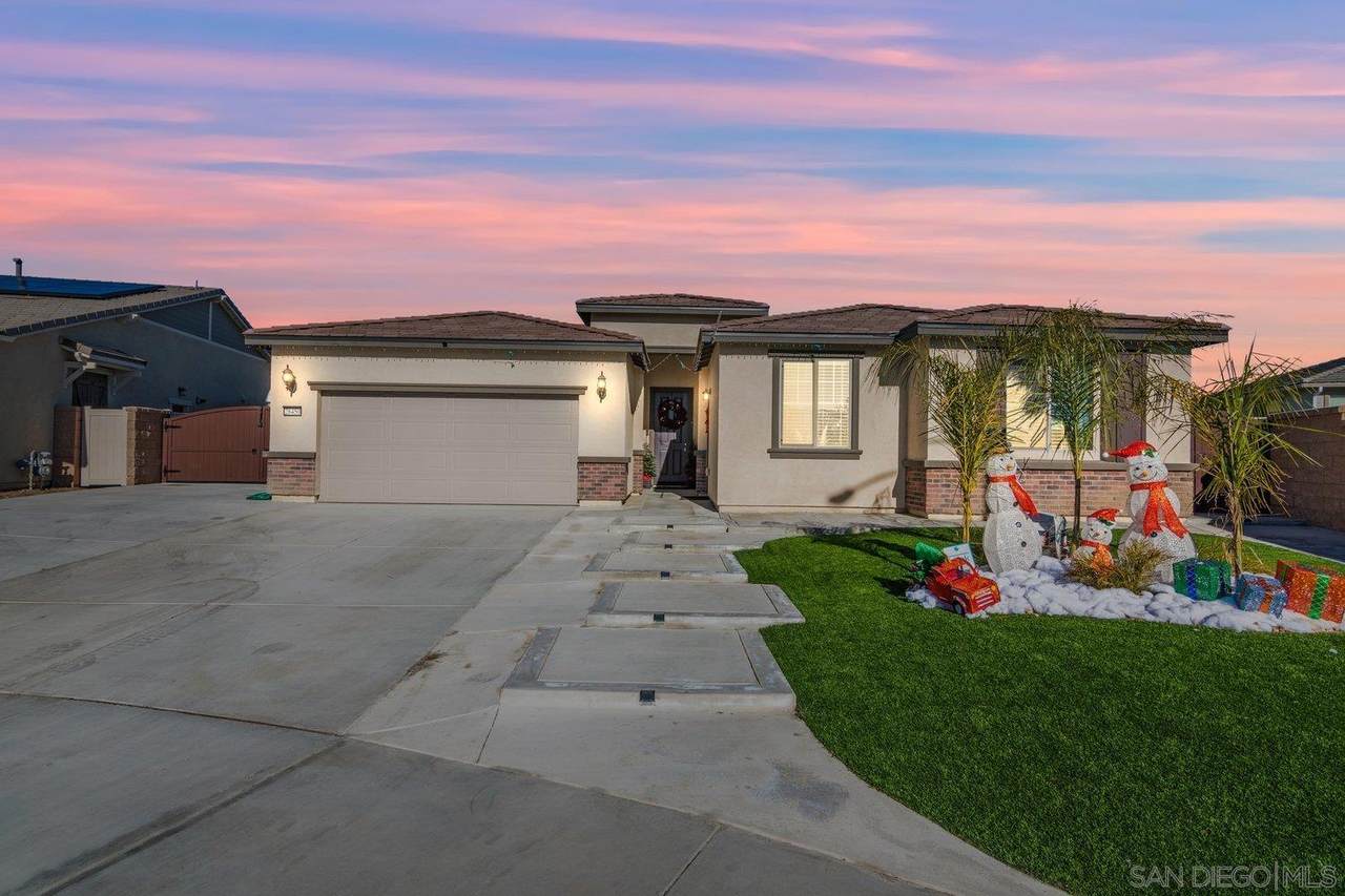 28450 Ivory Court - Photo 1