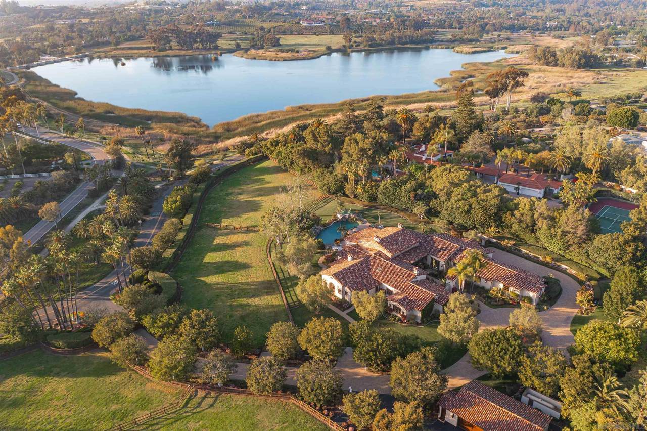 6473 Lago Lindo - Photo 1