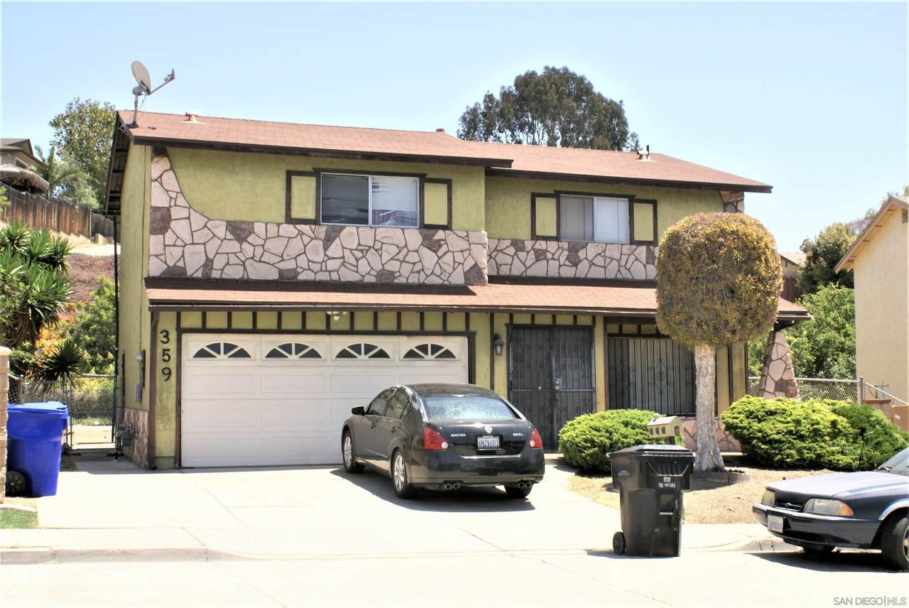 359 Henson St - Photo 1