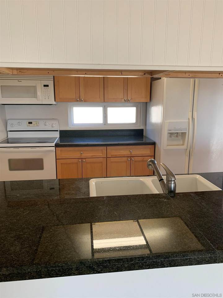 270 Pierce - Photo 1