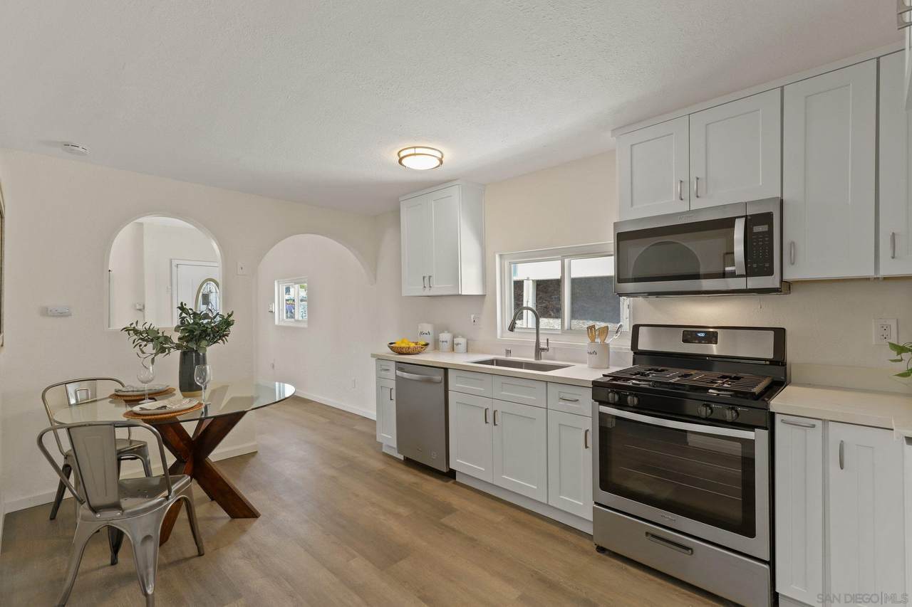 35 19Th St - Photo 1