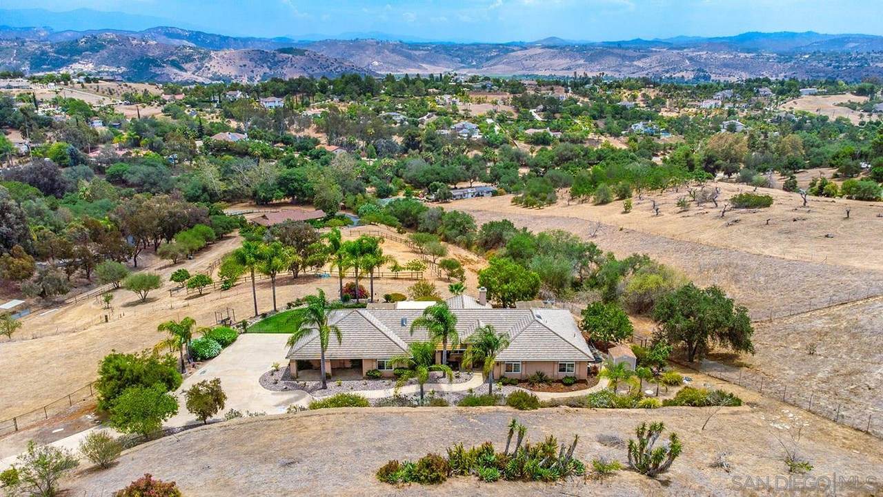 3676 Alta Vista Dr - Photo 1