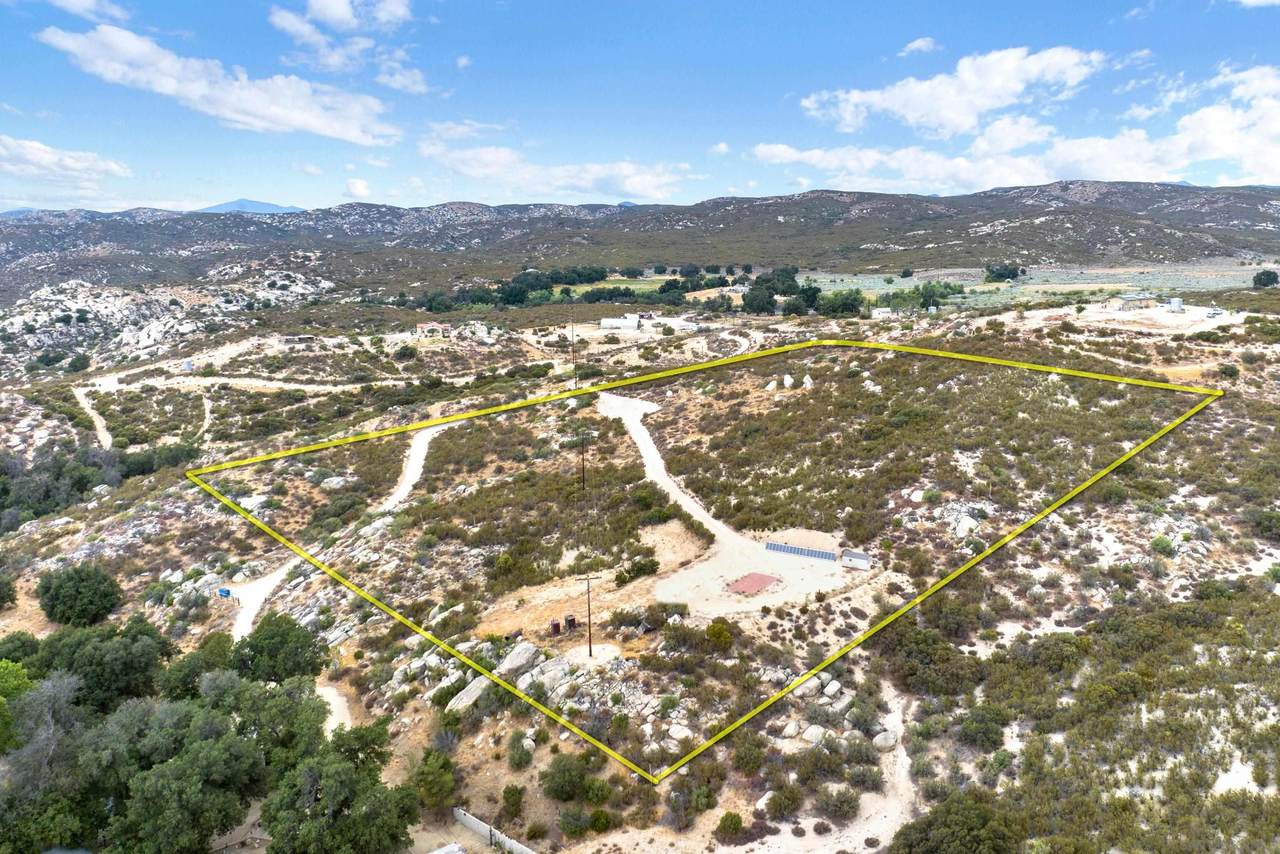 2832 Miller Valley Rd - Photo 1