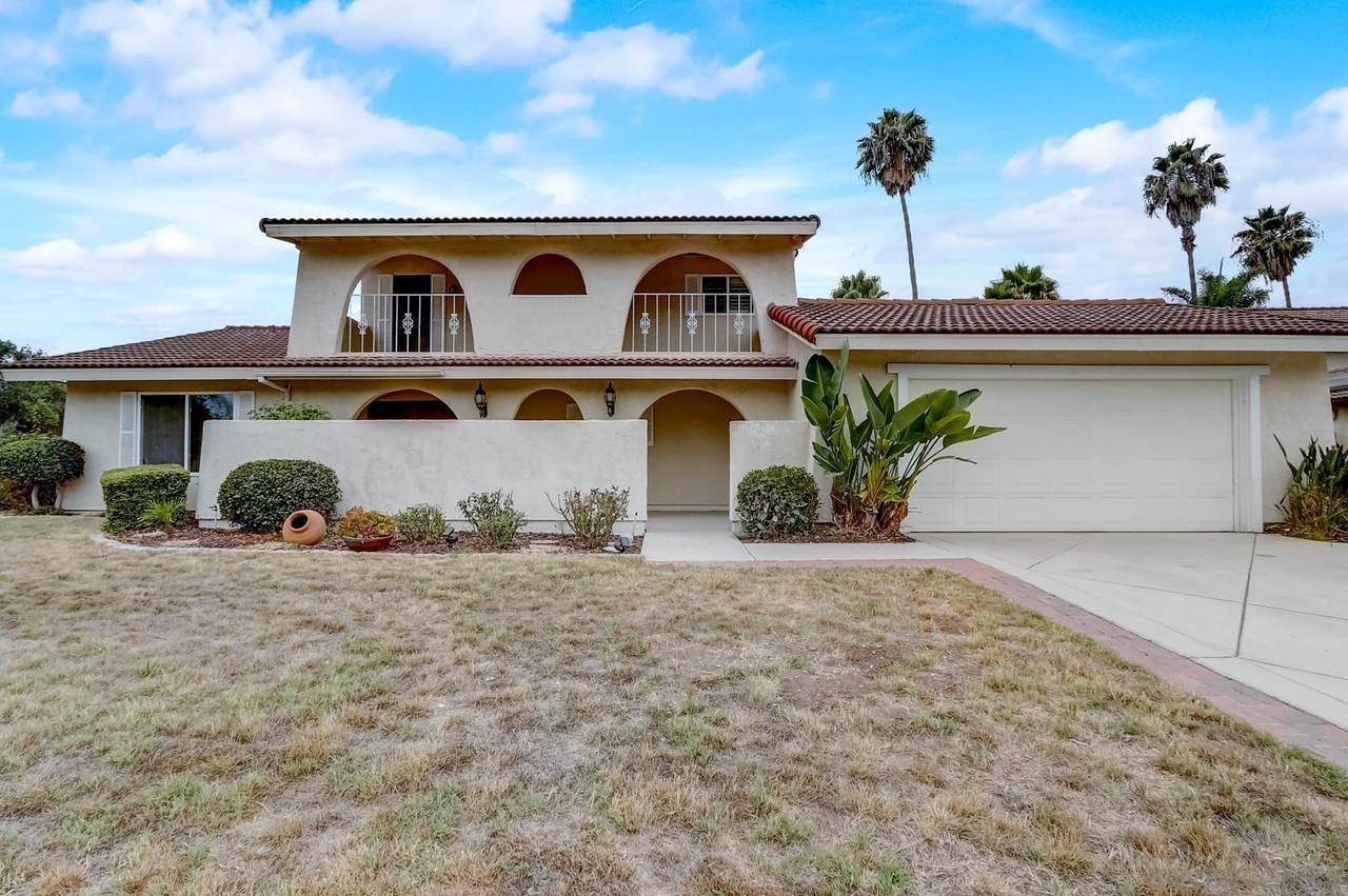 921 Dale Ct - Photo 1