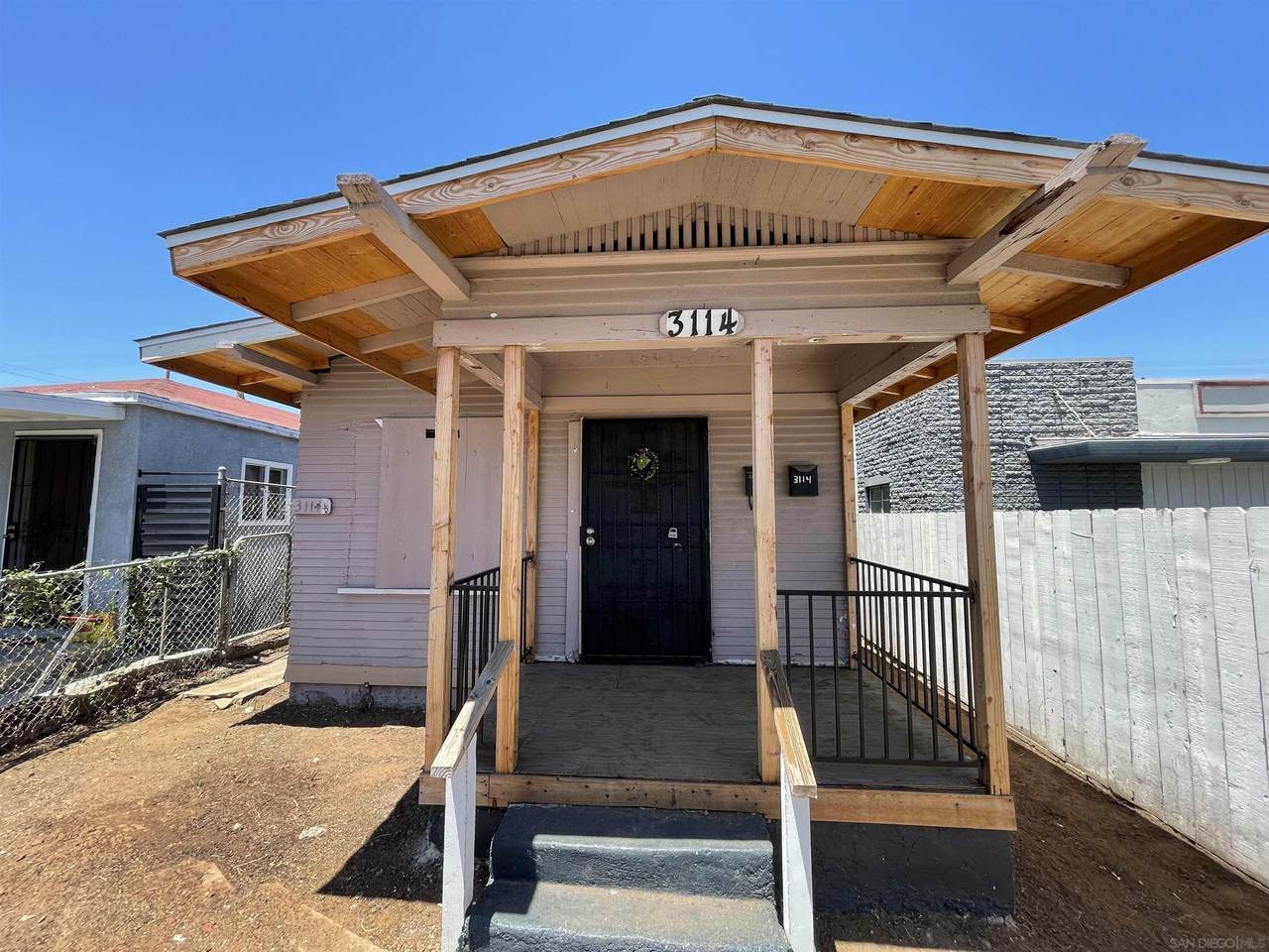 3114 National Ave - Photo 1