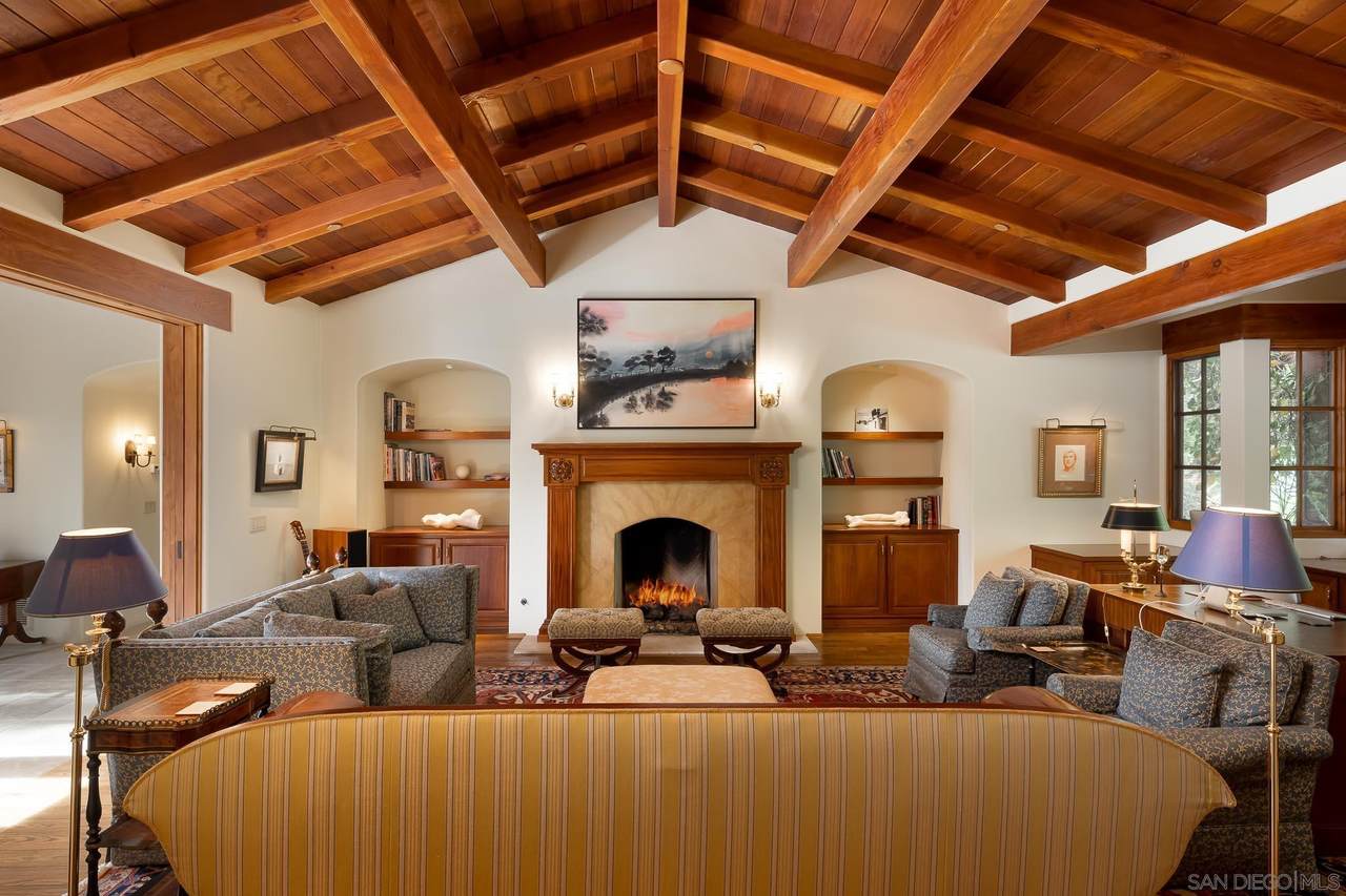 6197 Calle Valencia - Photo 1