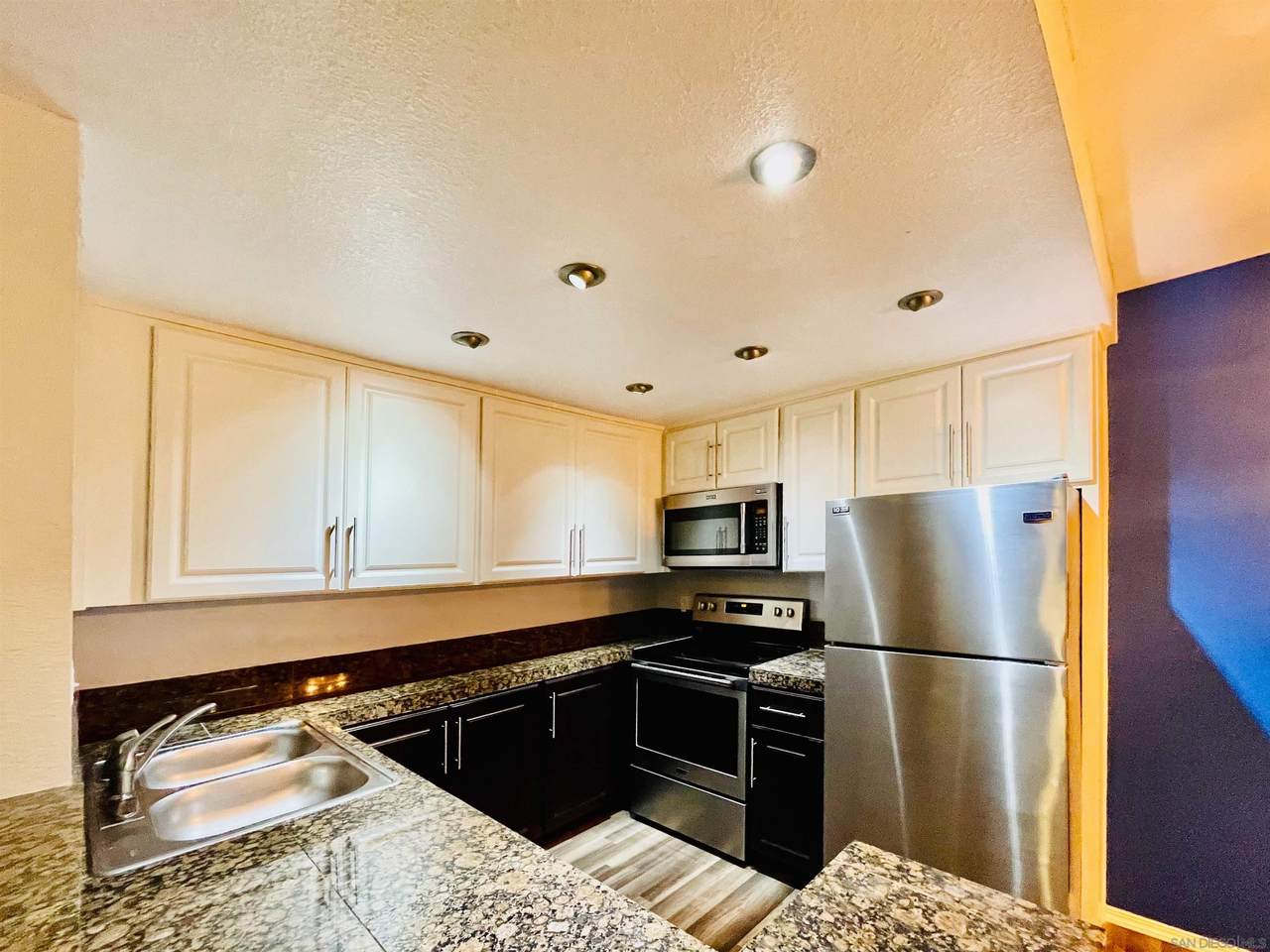5950 Rancho Mission Rd - Photo 1