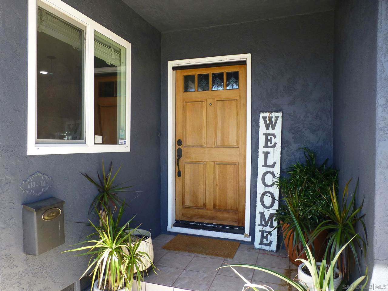 6090 Avenorra Drive - Photo 1