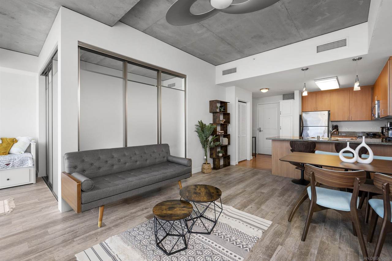 1080 Park Blvd - Photo 1