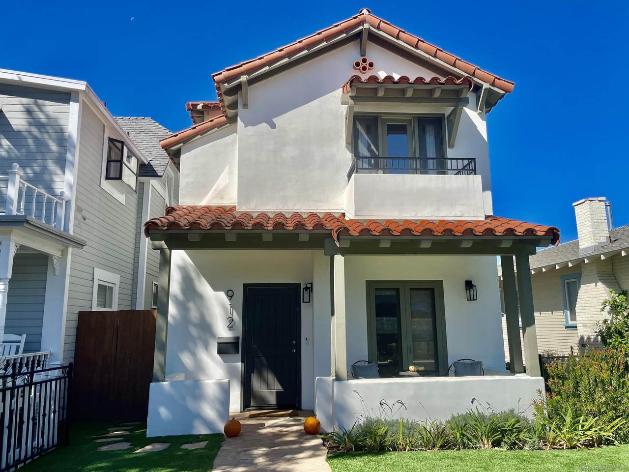 912 H Ave - Photo 1