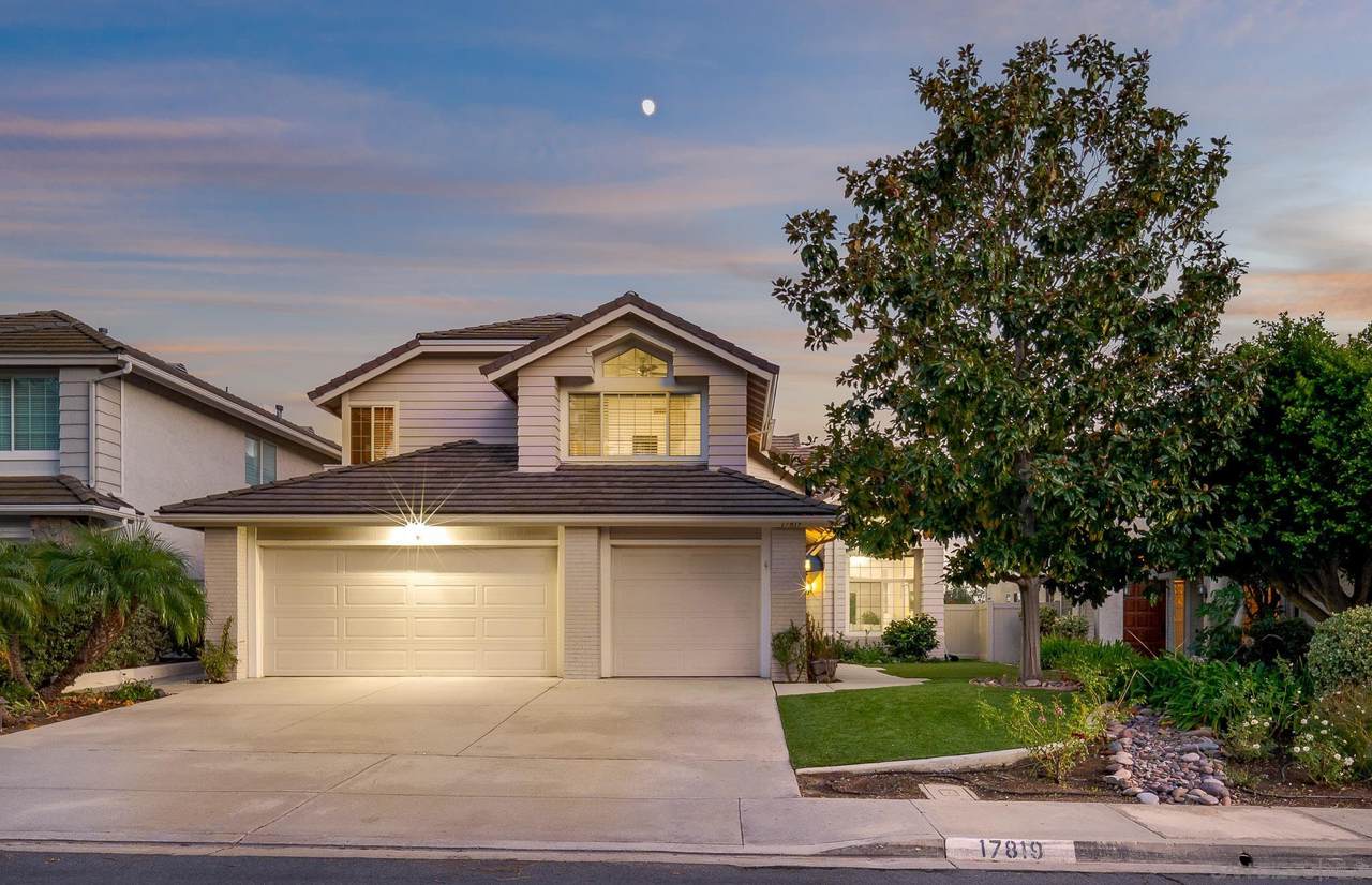 17819 Sun Walk Ct - Photo 1