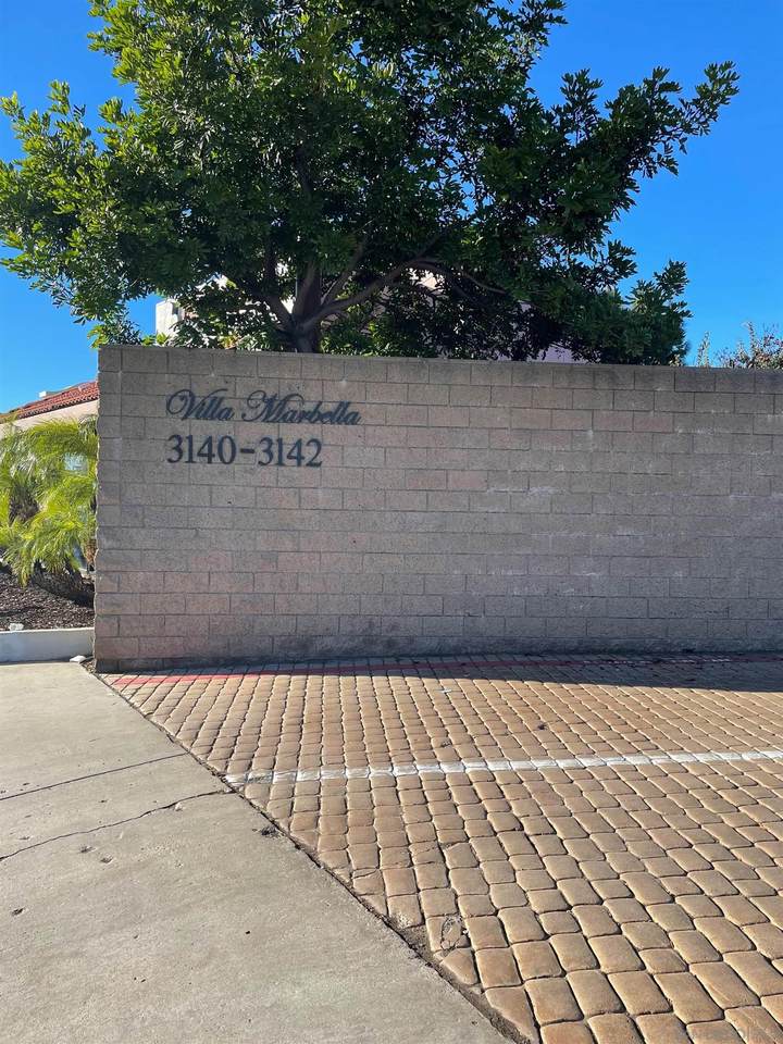 3142 Midway Dr - Photo 1