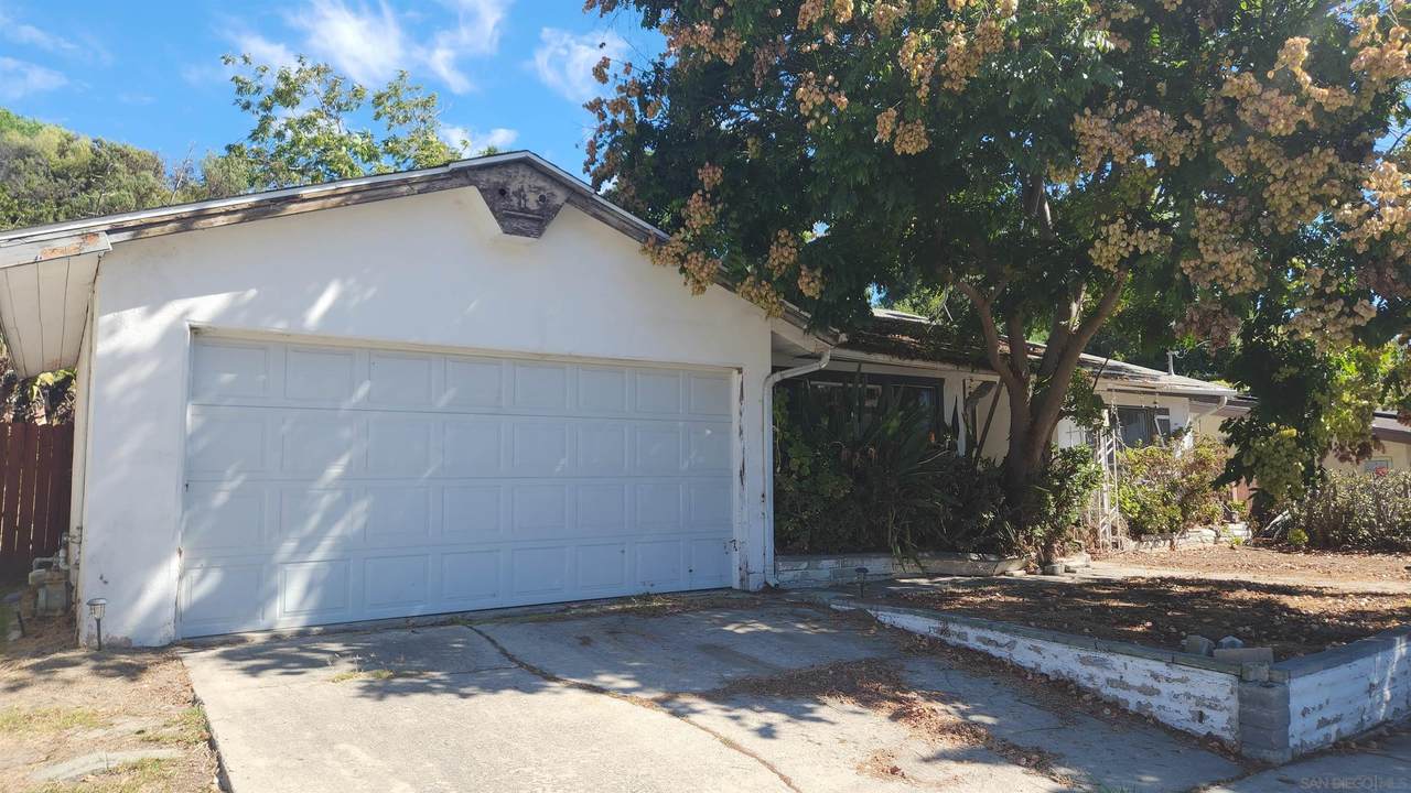 404 Foussat Road - Photo 1