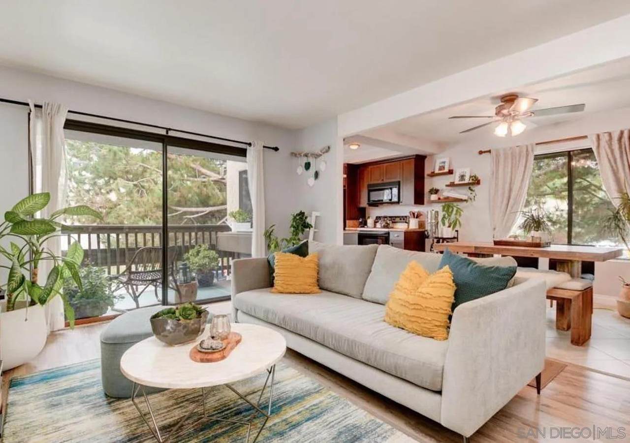 13755 Mango Dr - Photo 1