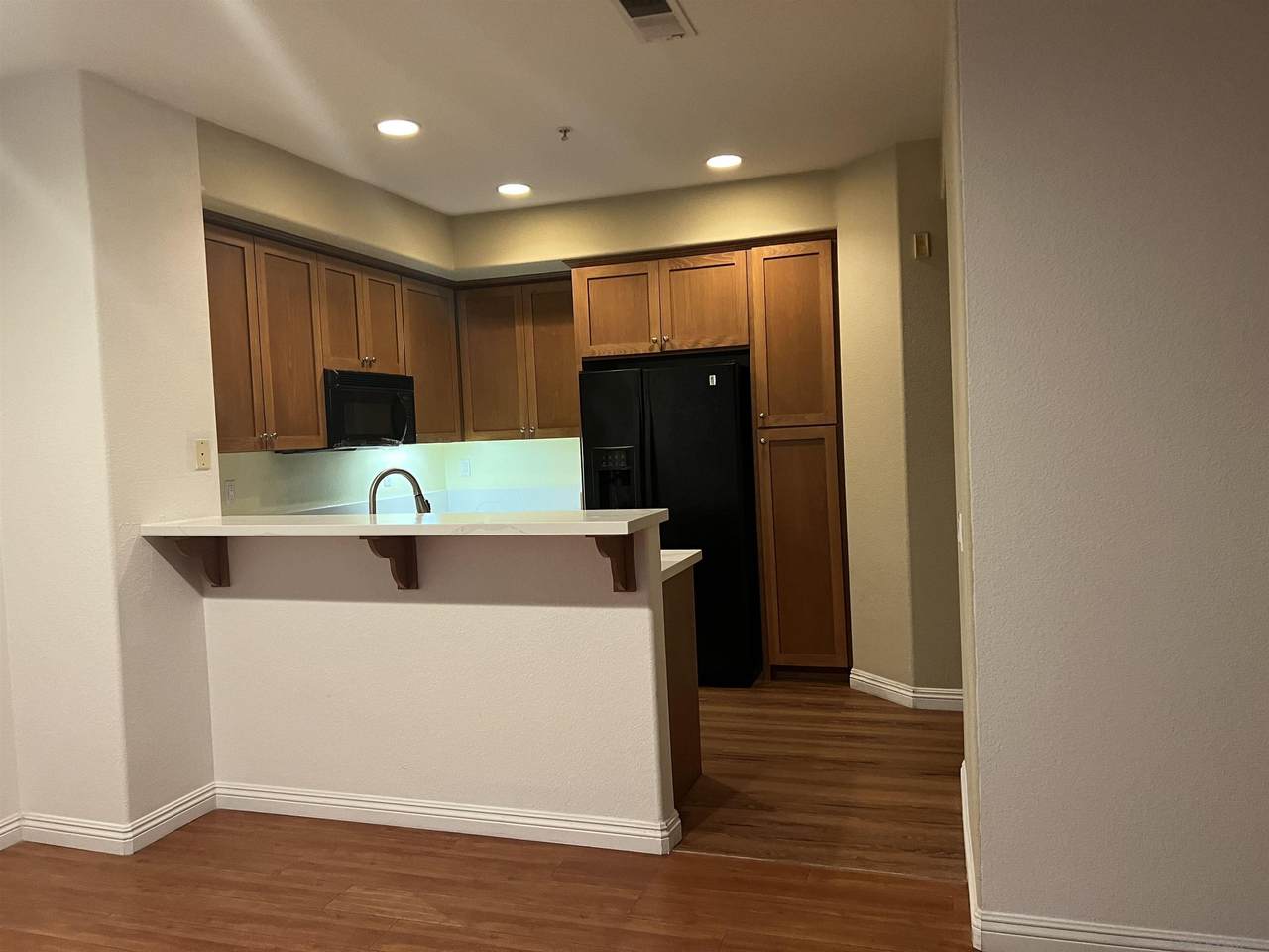 8758 Concourse Ct - Photo 1