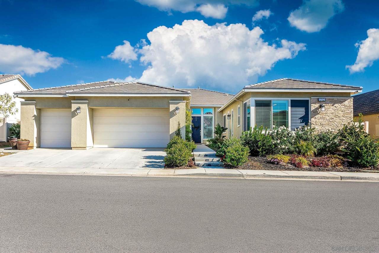 1712 Starlight Avenue - Photo 1