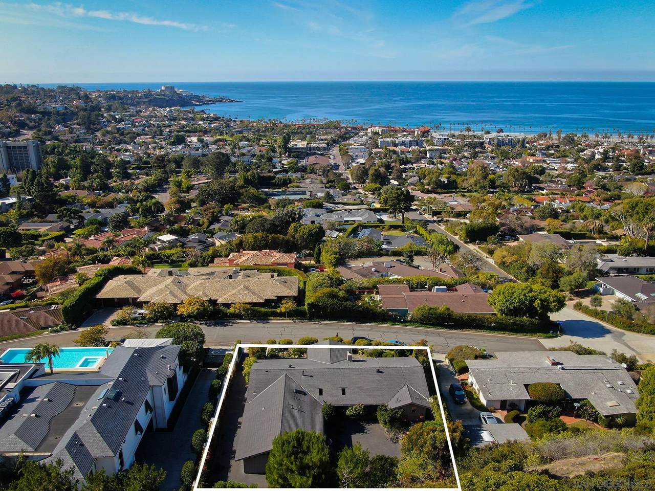 8067 Calle Del Cielo - Photo 1