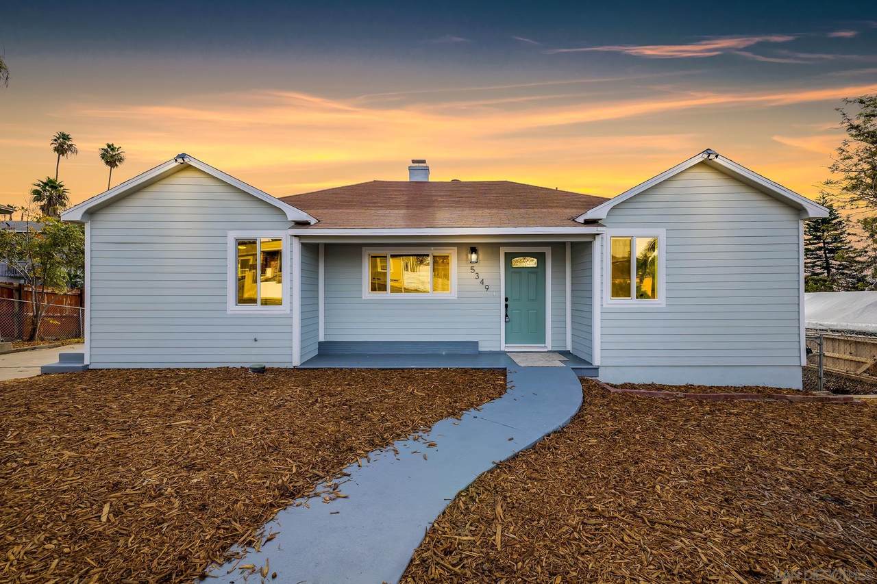 5349 Manzanares Way - Photo 1