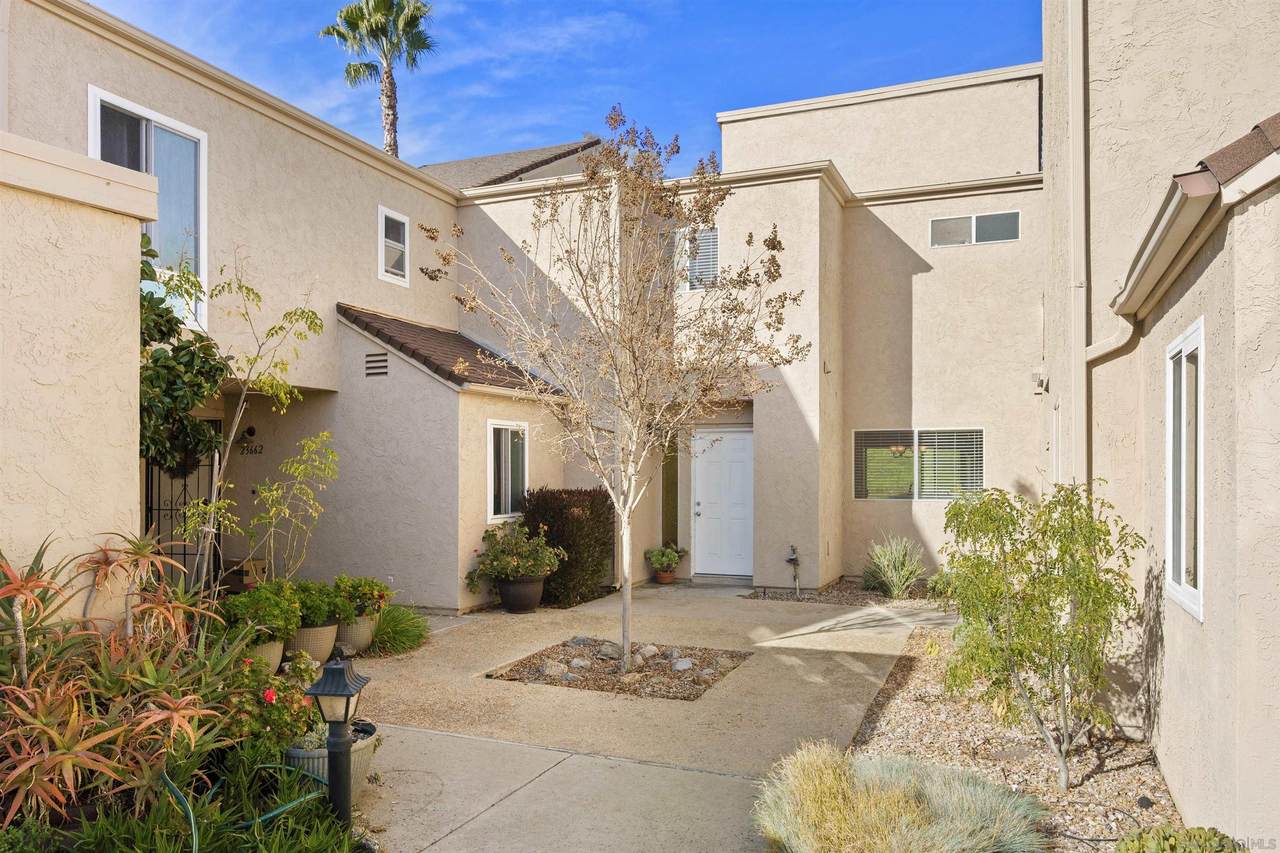 23664 Country Villa Rd - Photo 1