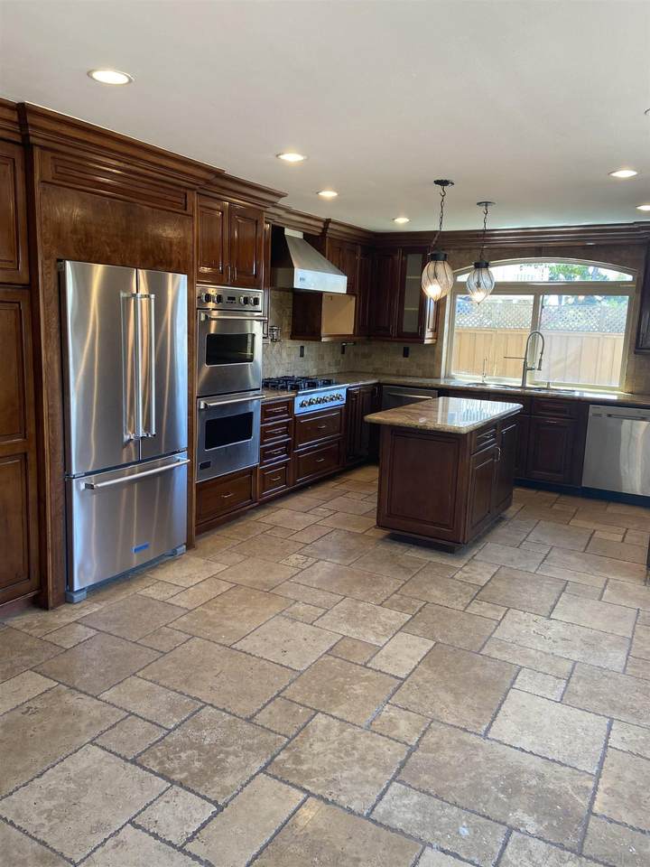 12976 Percy Ct - Photo 1