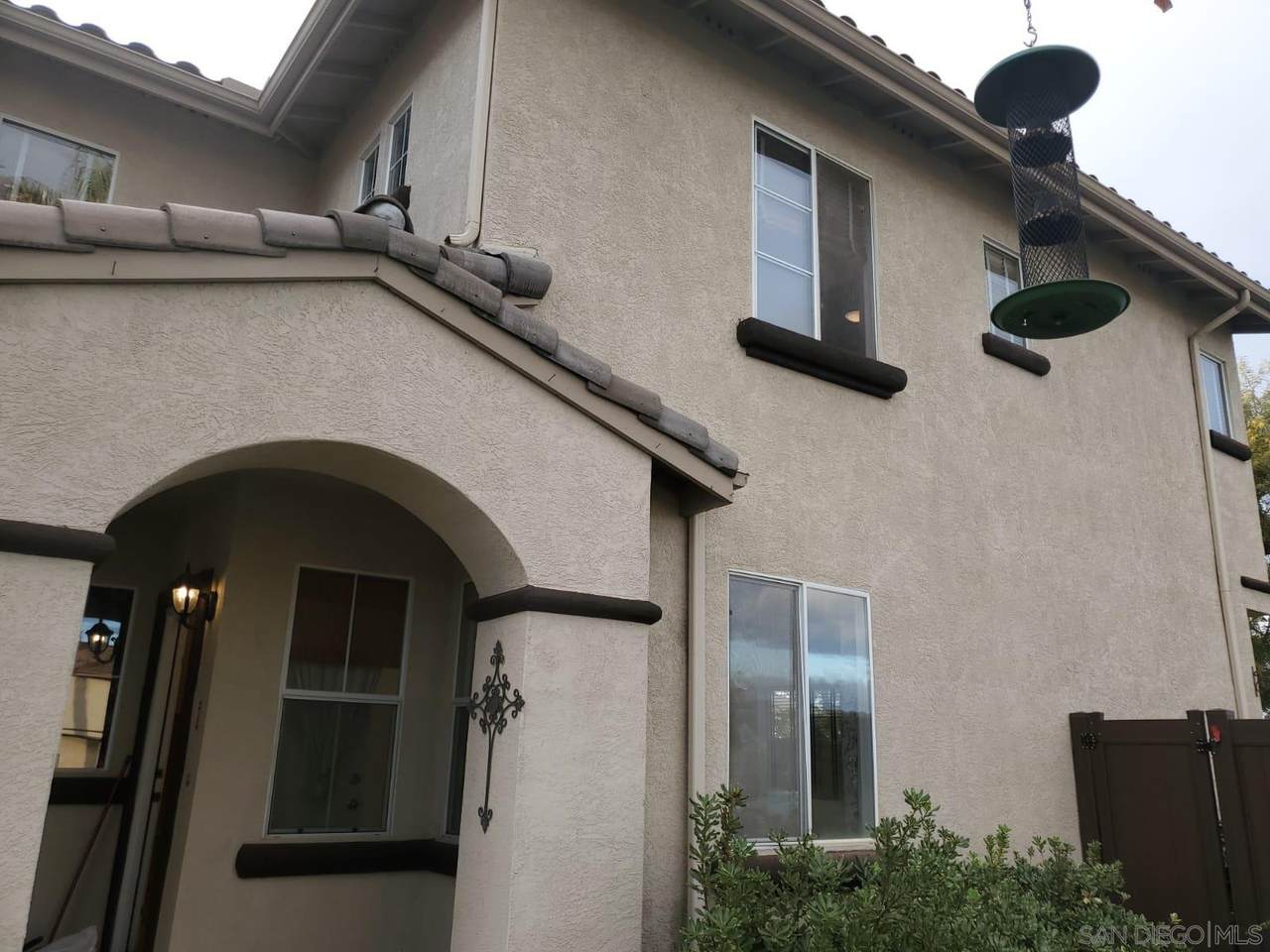 10645 Wexford St - Photo 1