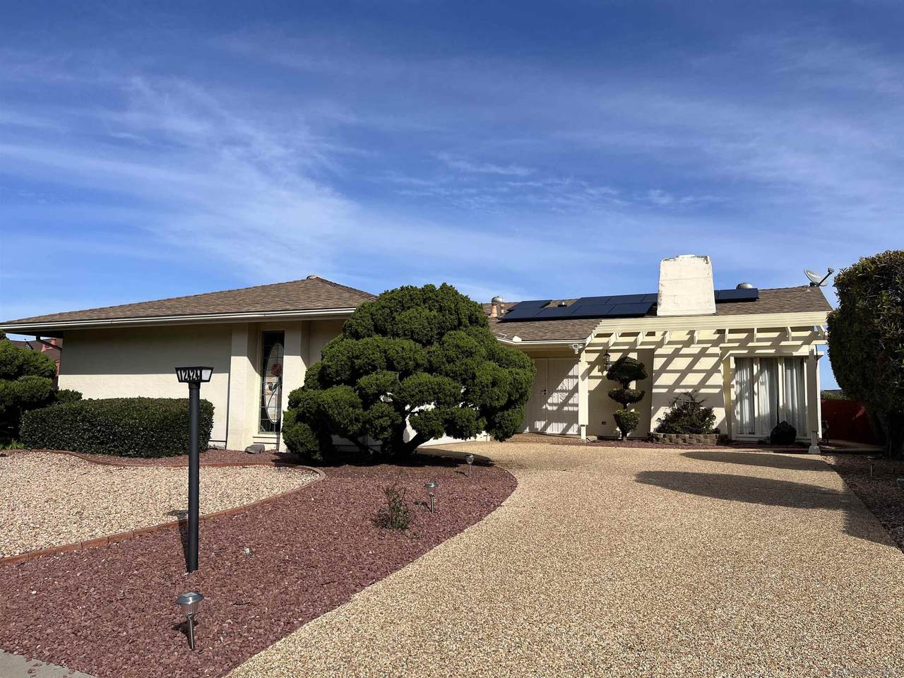 12424 Oliva Rd - Photo 1