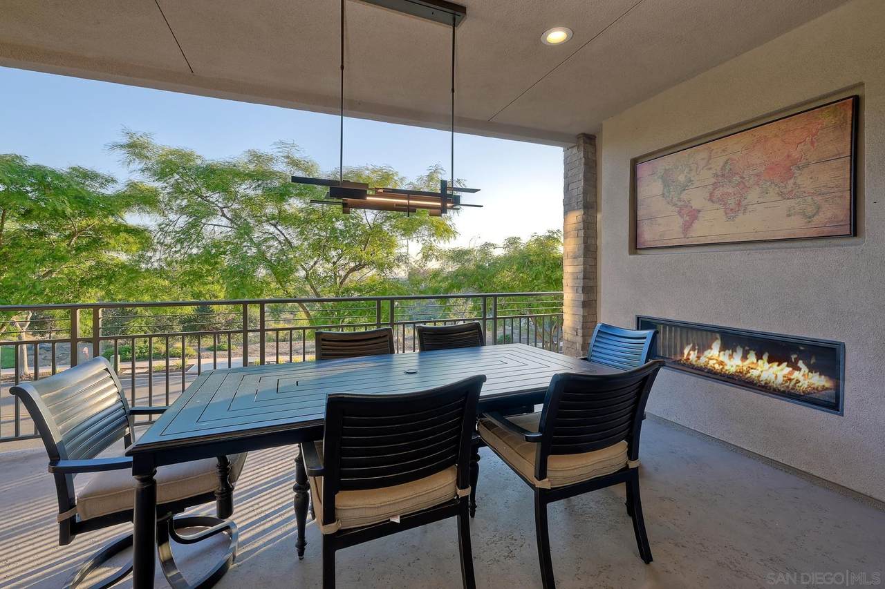 16242 Camden Cir - Photo 1