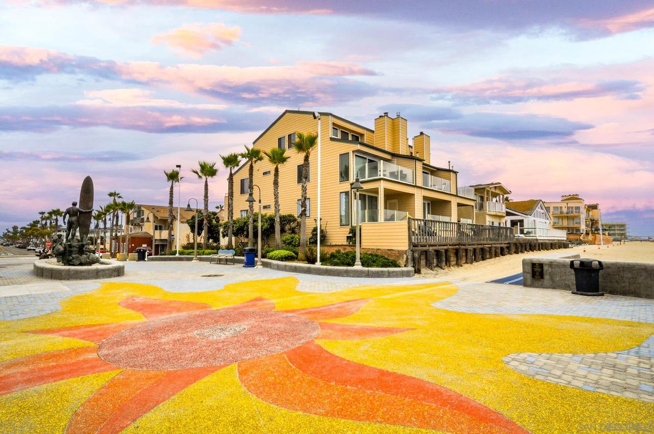 706 Ocean Ln - Photo 1