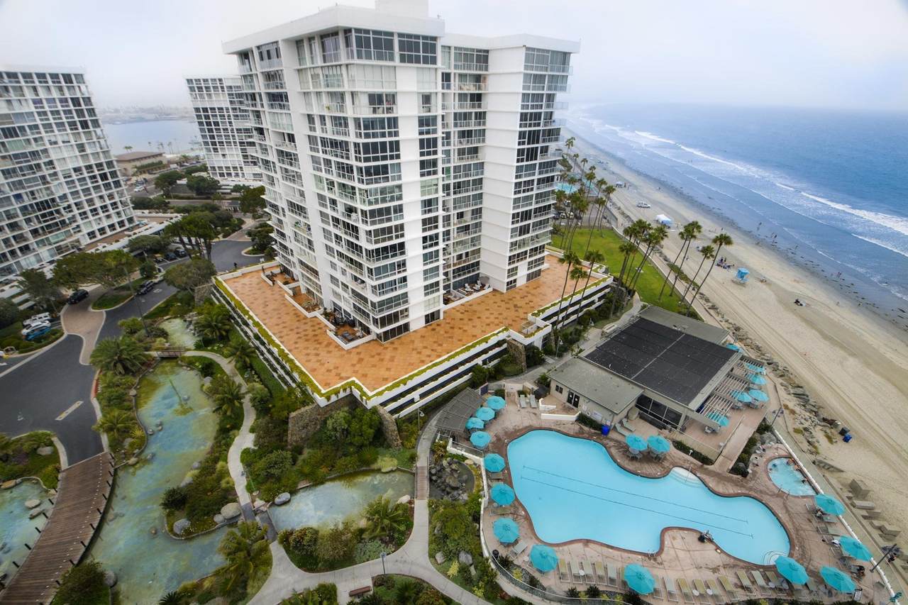 1760 Avenida Del Mundo - Photo 1