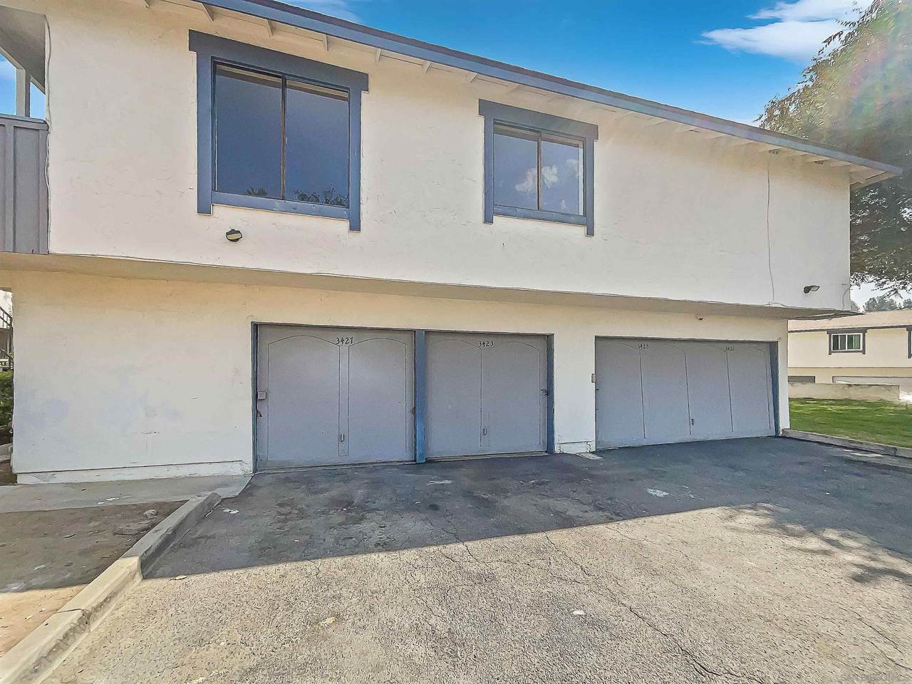 3427 Del Este Way - Photo 1