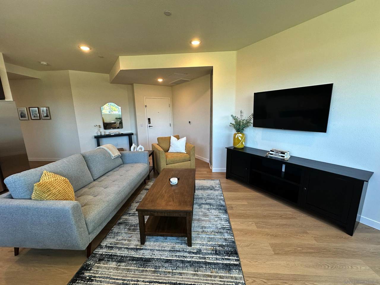 3909 Voltaire St - Photo 1