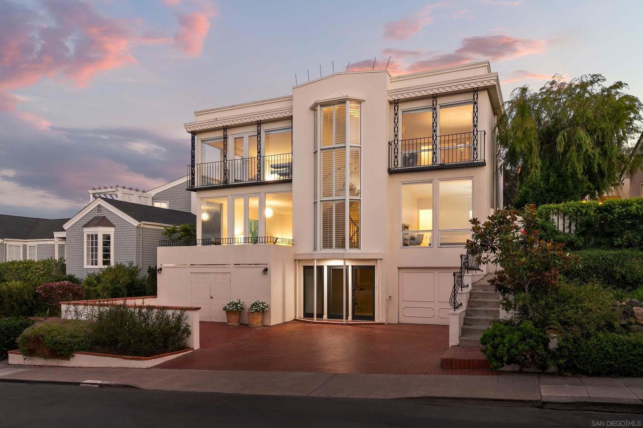 1855 Spindrift Dr - Photo 1