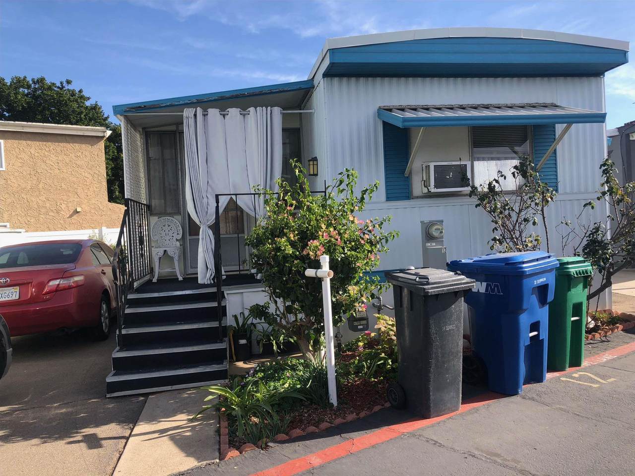 9459 Mission Gorge Road - Photo 1