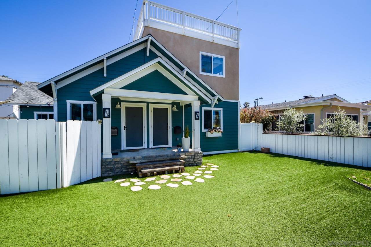 213 Evergreen Street - Photo 1