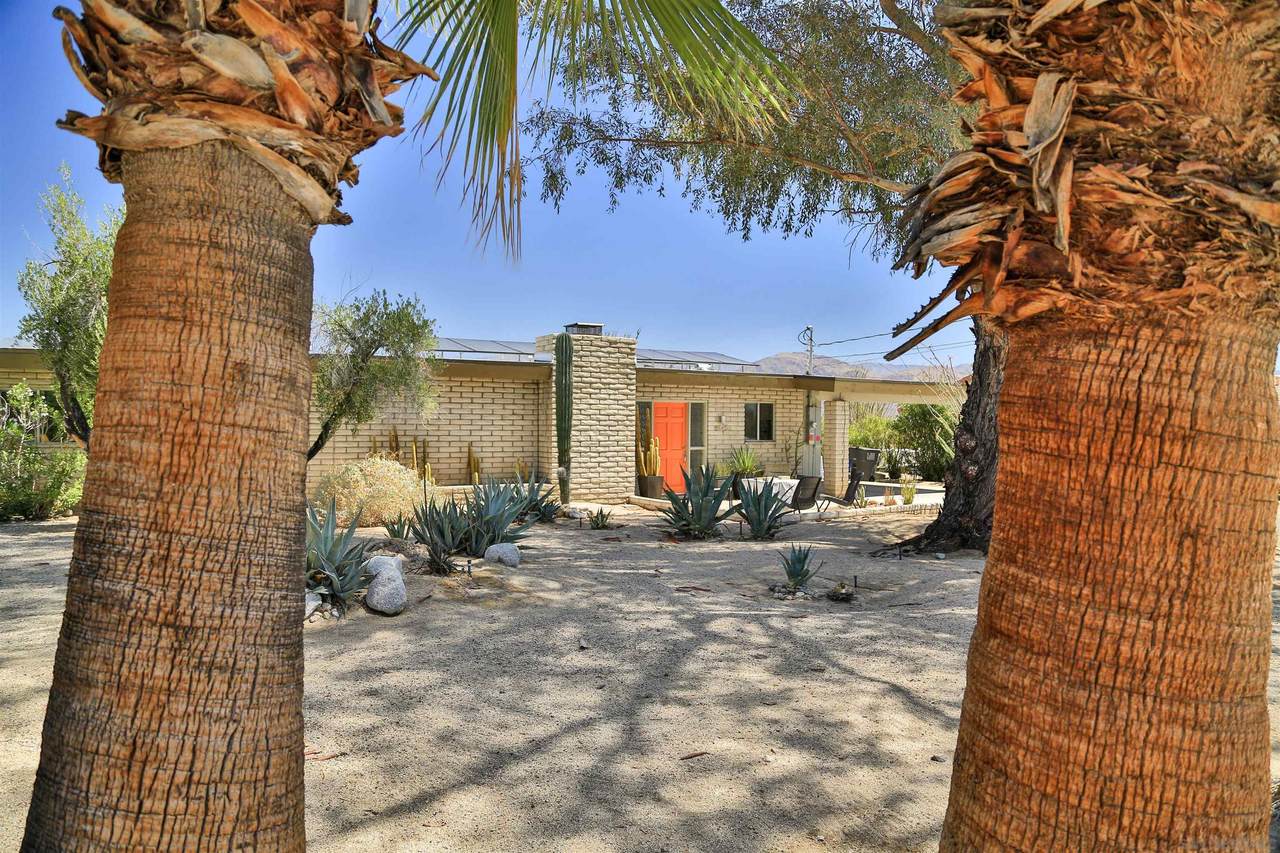 406 Santa Fe Trail - Photo 1