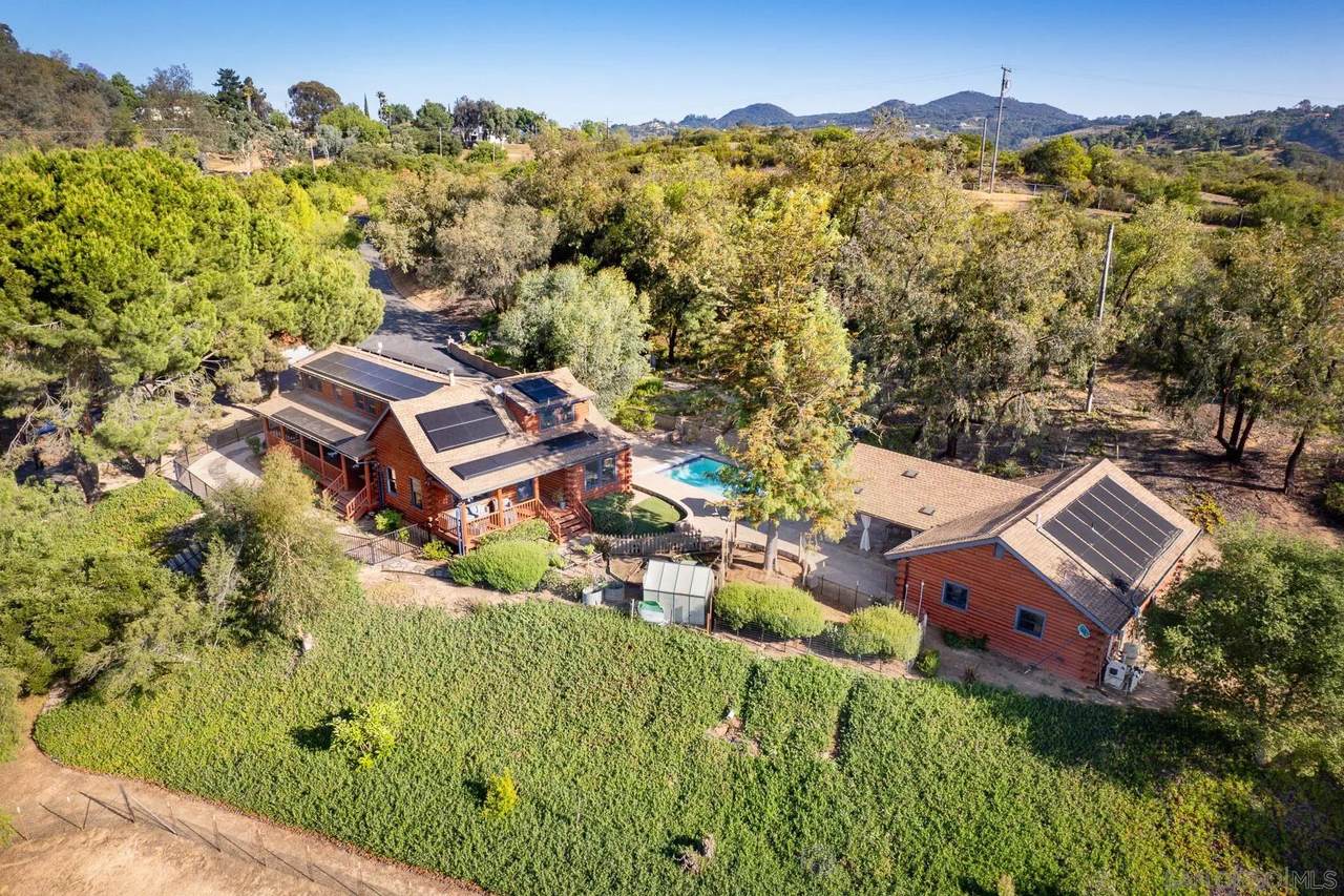 12052 Sky View Drive - Photo 1