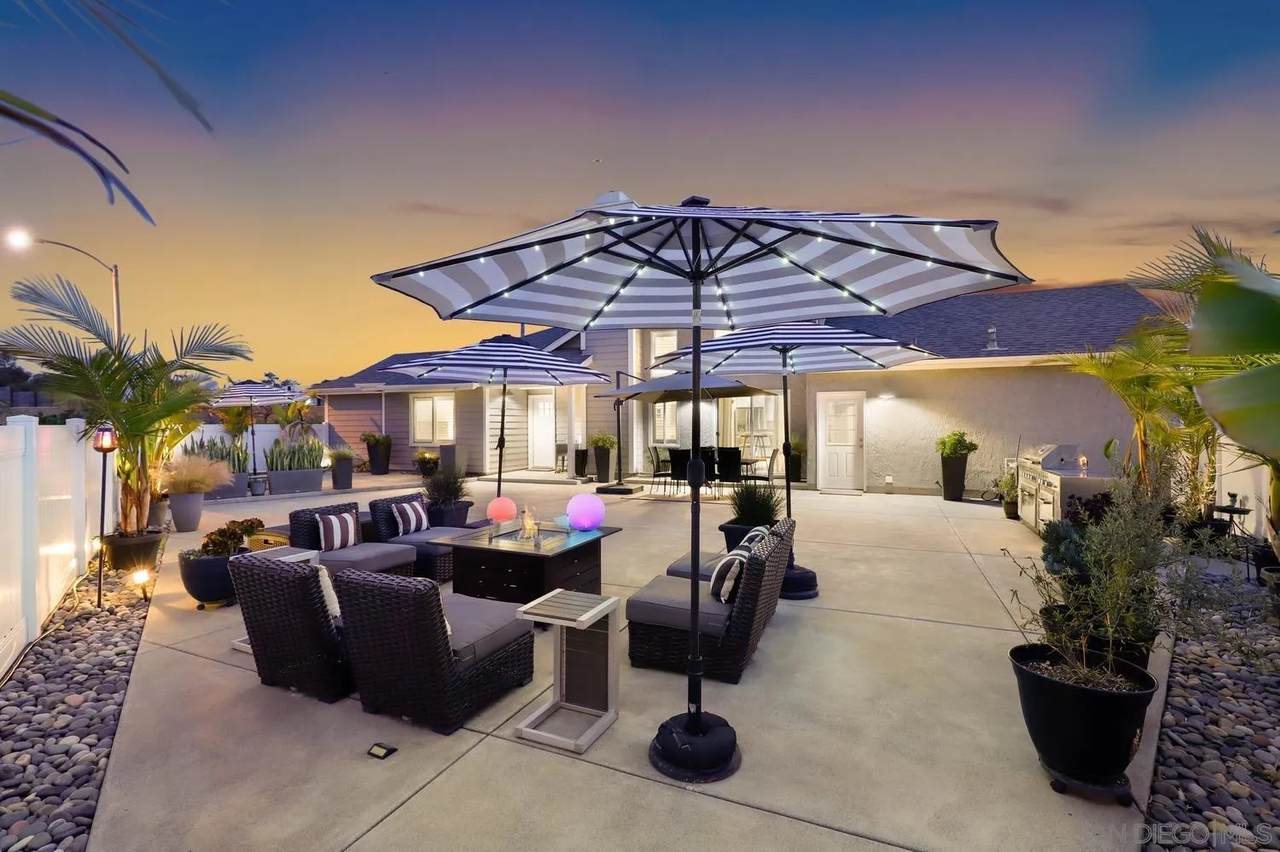 6951 Quiet Cove Dr - Photo 1