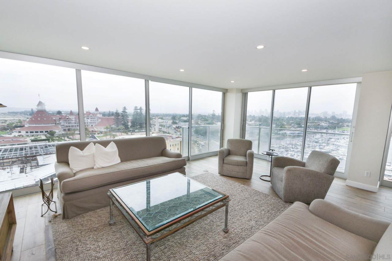 1710 Avenida Del Mundo - Photo 1