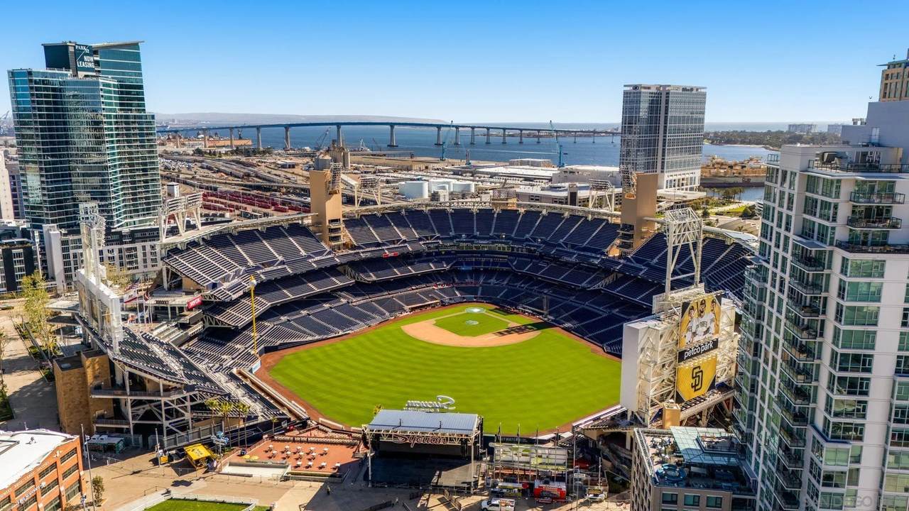 877 Island Ave - Photo 1