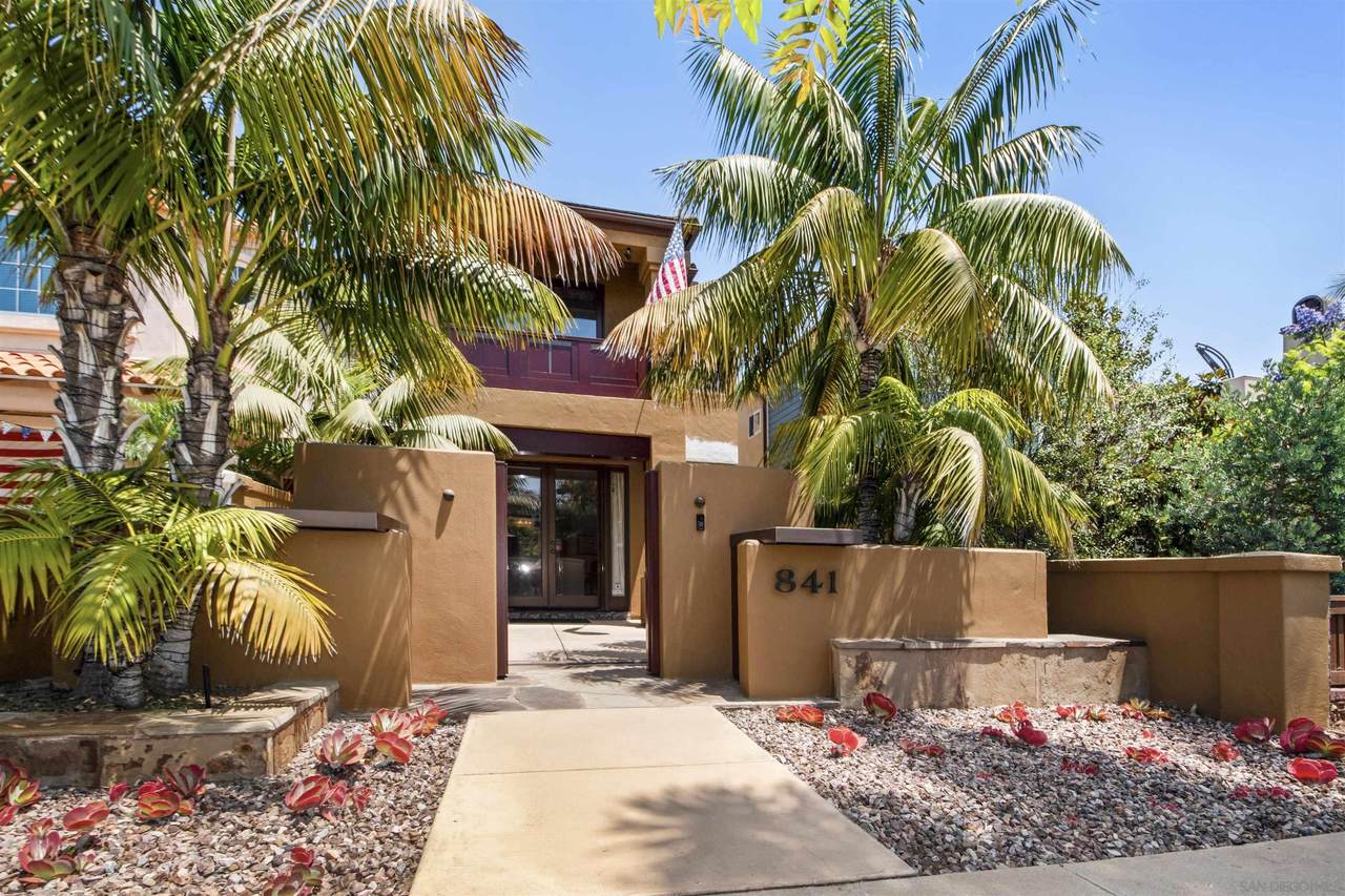 841 B Avenue - Photo 1