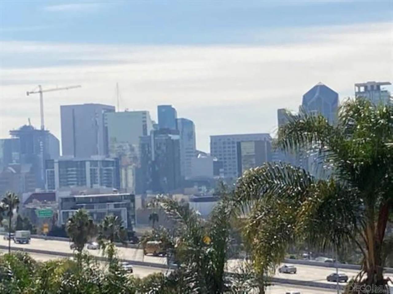 811 Nutmeg St - Photo 1