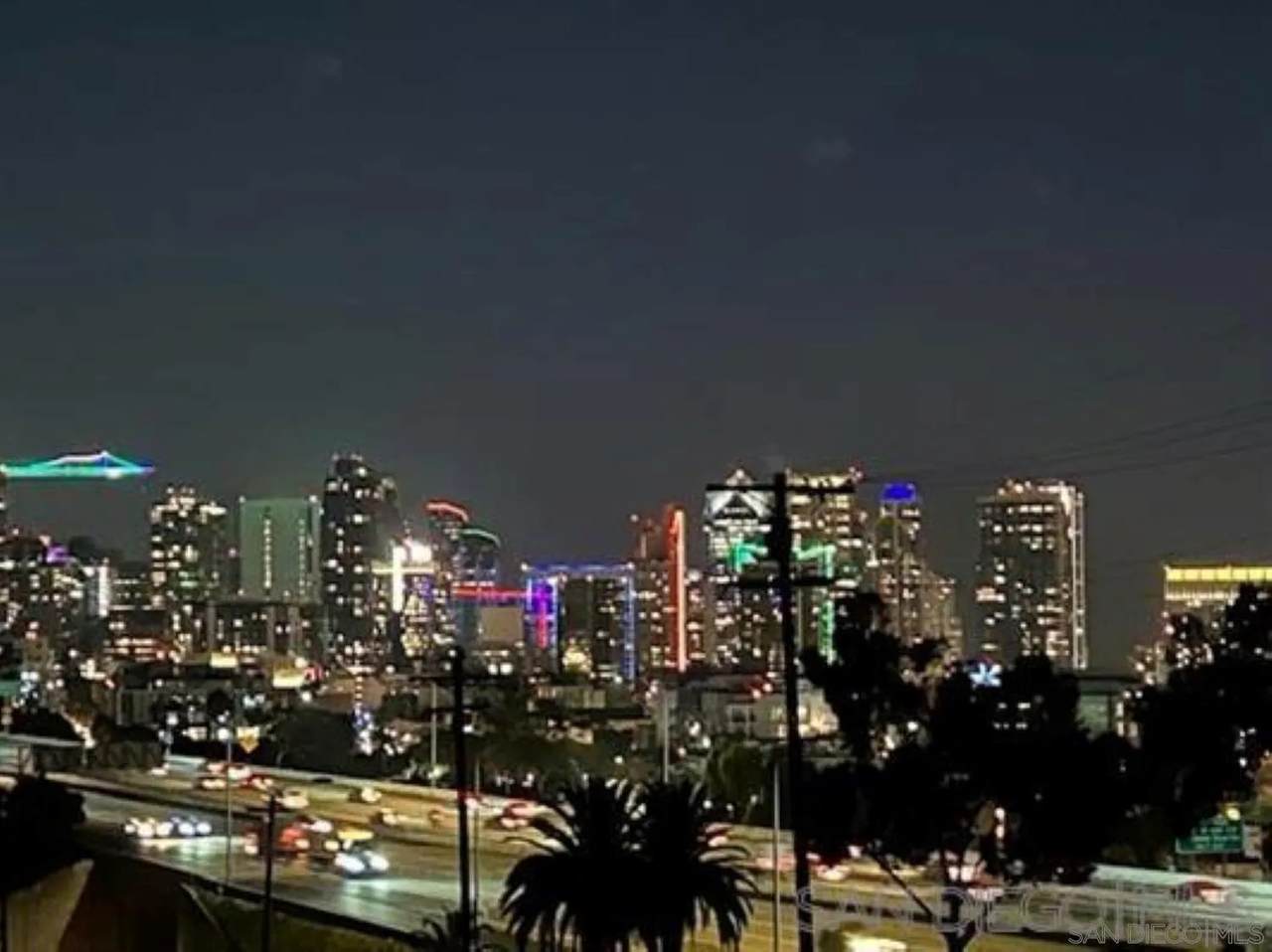 811 Nutmeg St - Photo 1