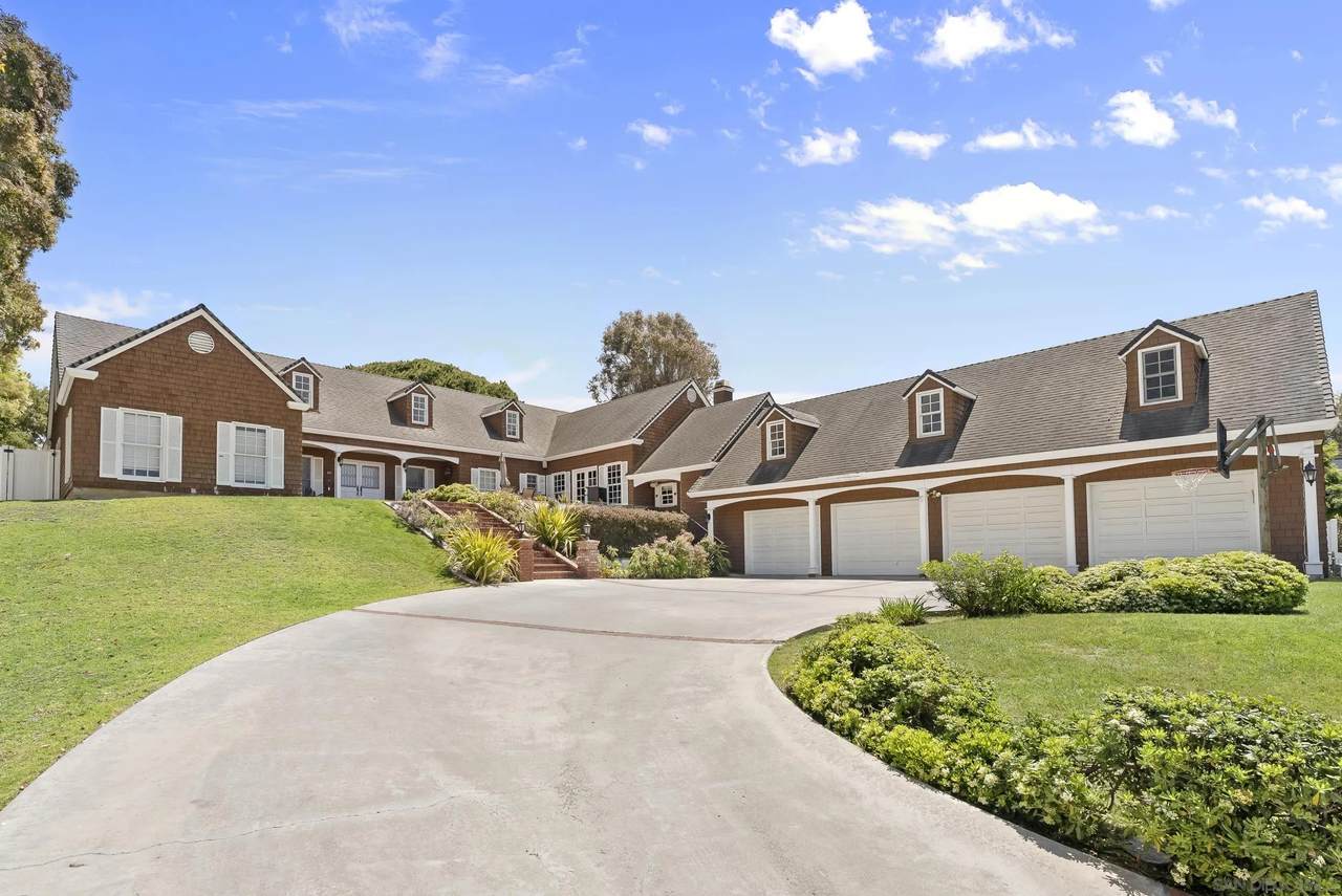 512 Granados Ave - Photo 1