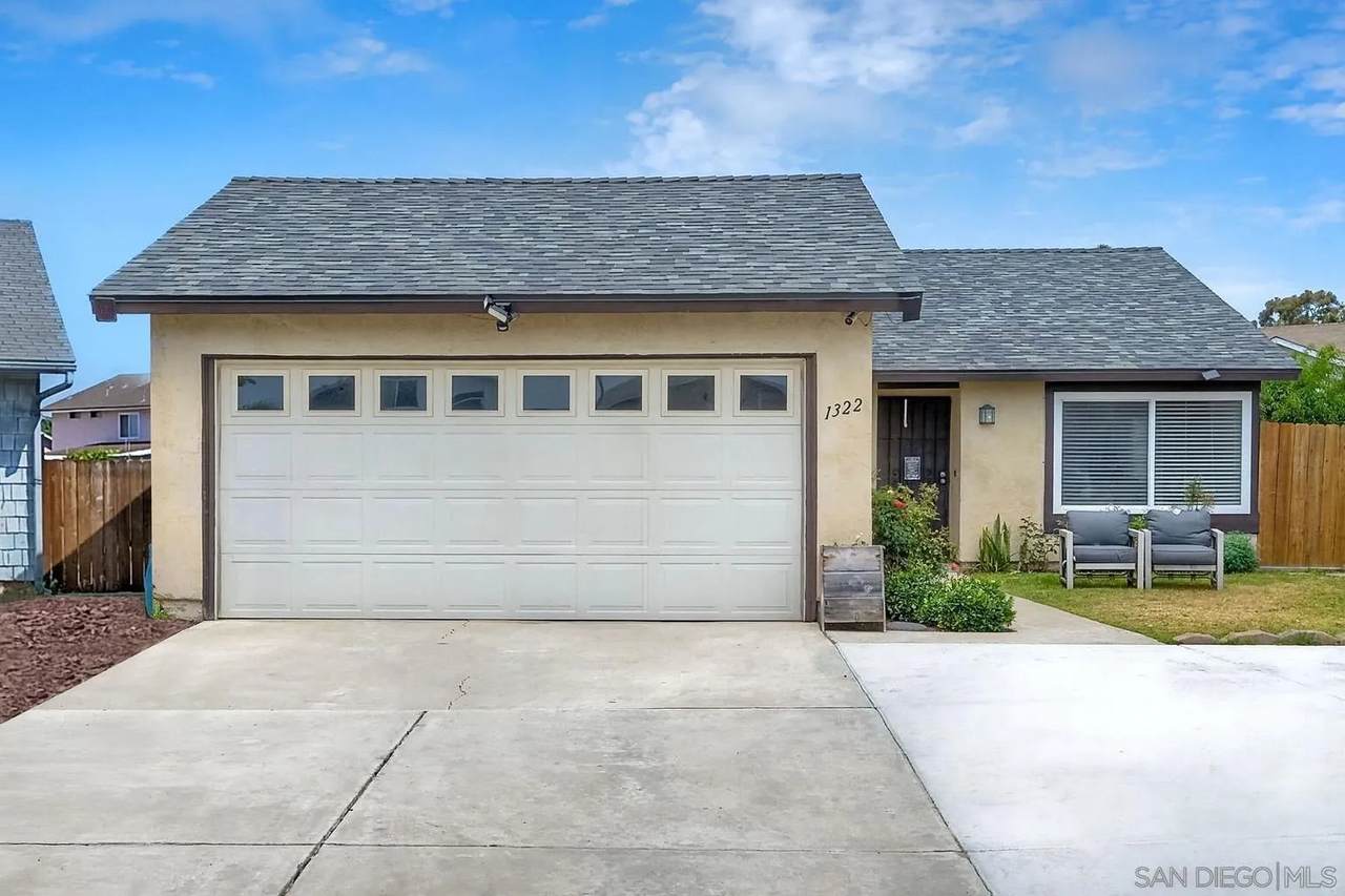 1322 Carnell Ct - Photo 1